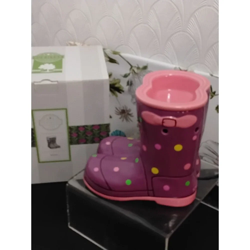 Scentsy Wax Warmer Retired Wellies Purple Polka Dot Rain Boots- Tested & Works